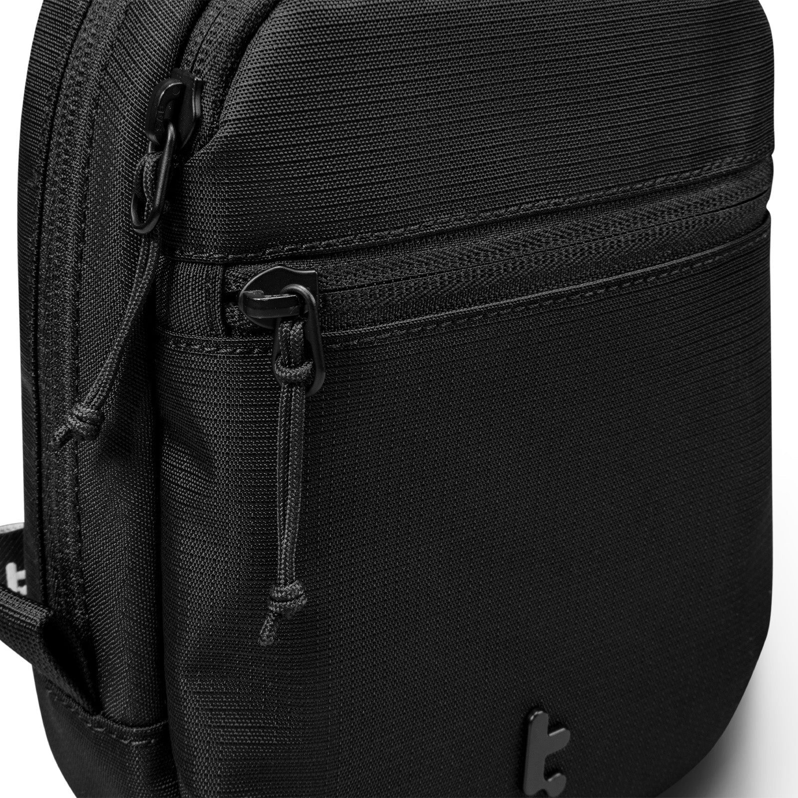 Aviator-T37 旅行斜孭袋 1.3L