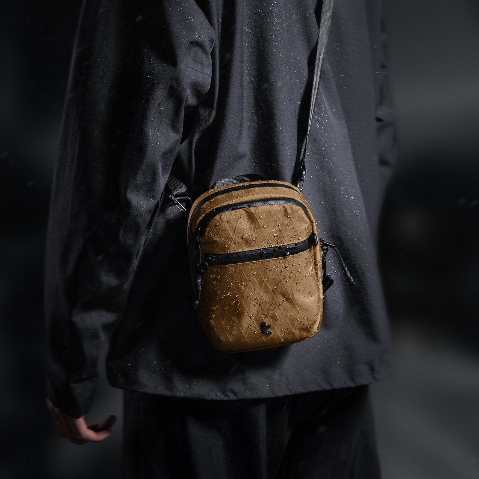 Aviator-T37 X-Pac 旅行斜孭袋 1.3L