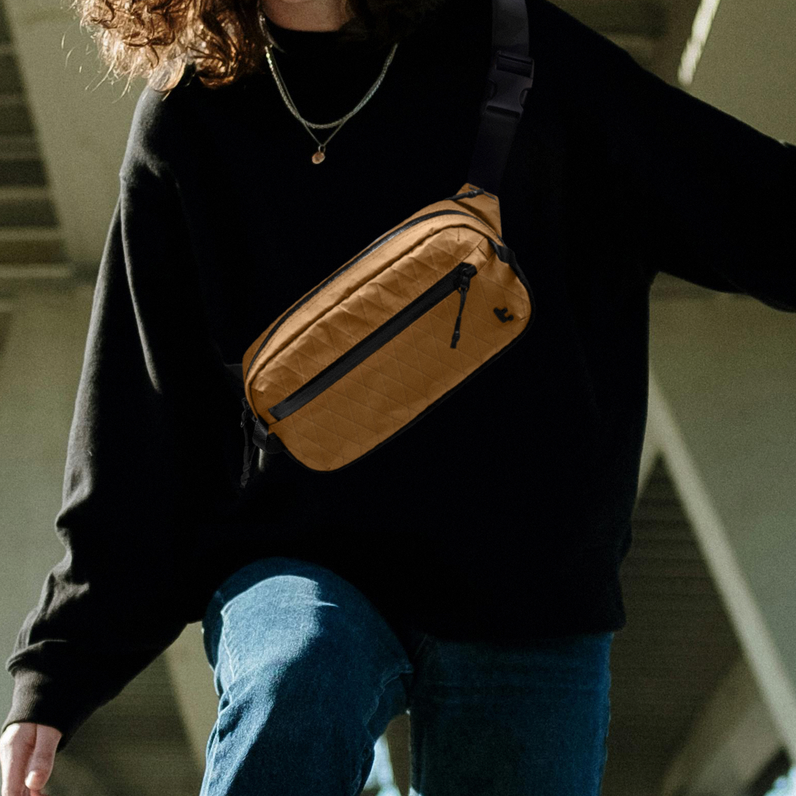 Aviator-T35 X-Pac 斜孭袋 2.5L