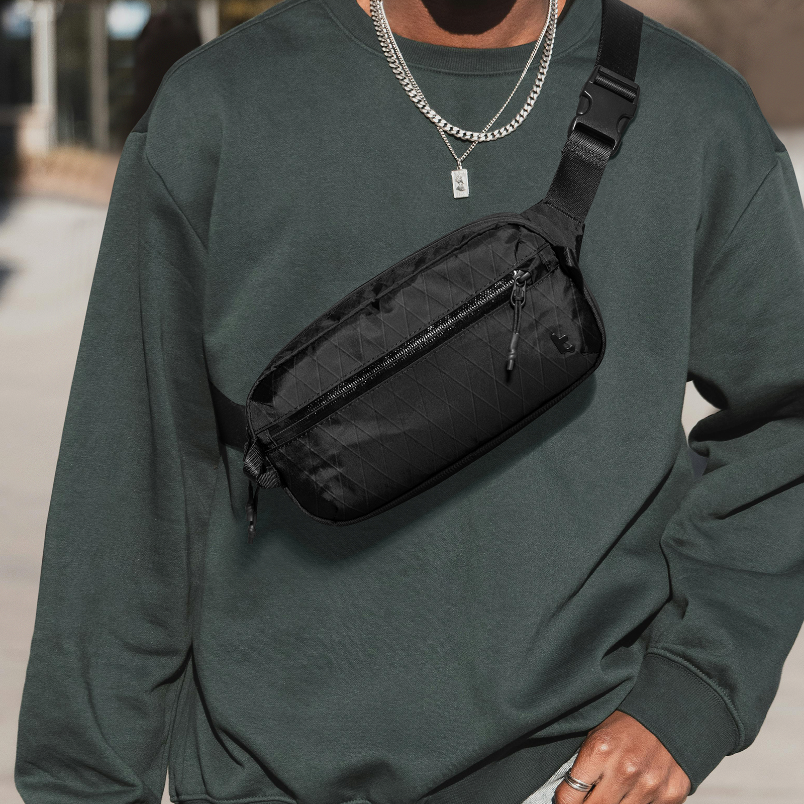 Aviator-T35 X-Pac 斜孭袋 2.5L