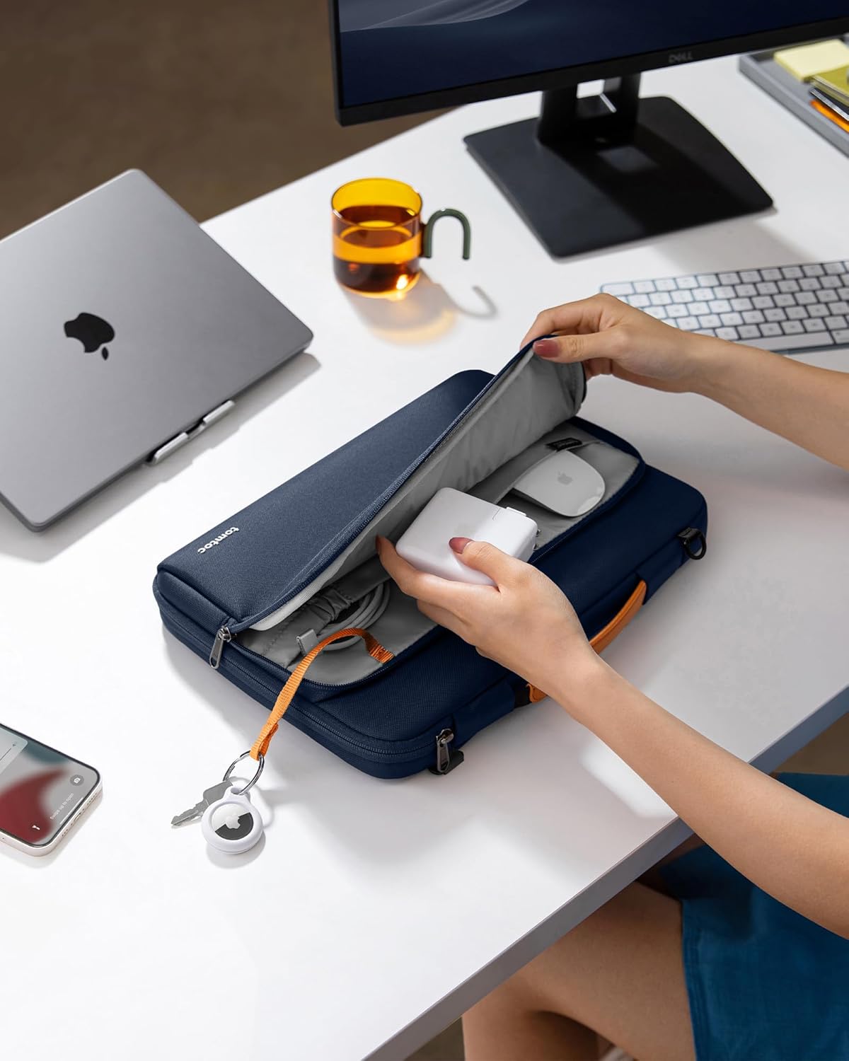 Defender-A40 手提電腦保護袋/斜孭袋 適用於16吋 MacBook Pro