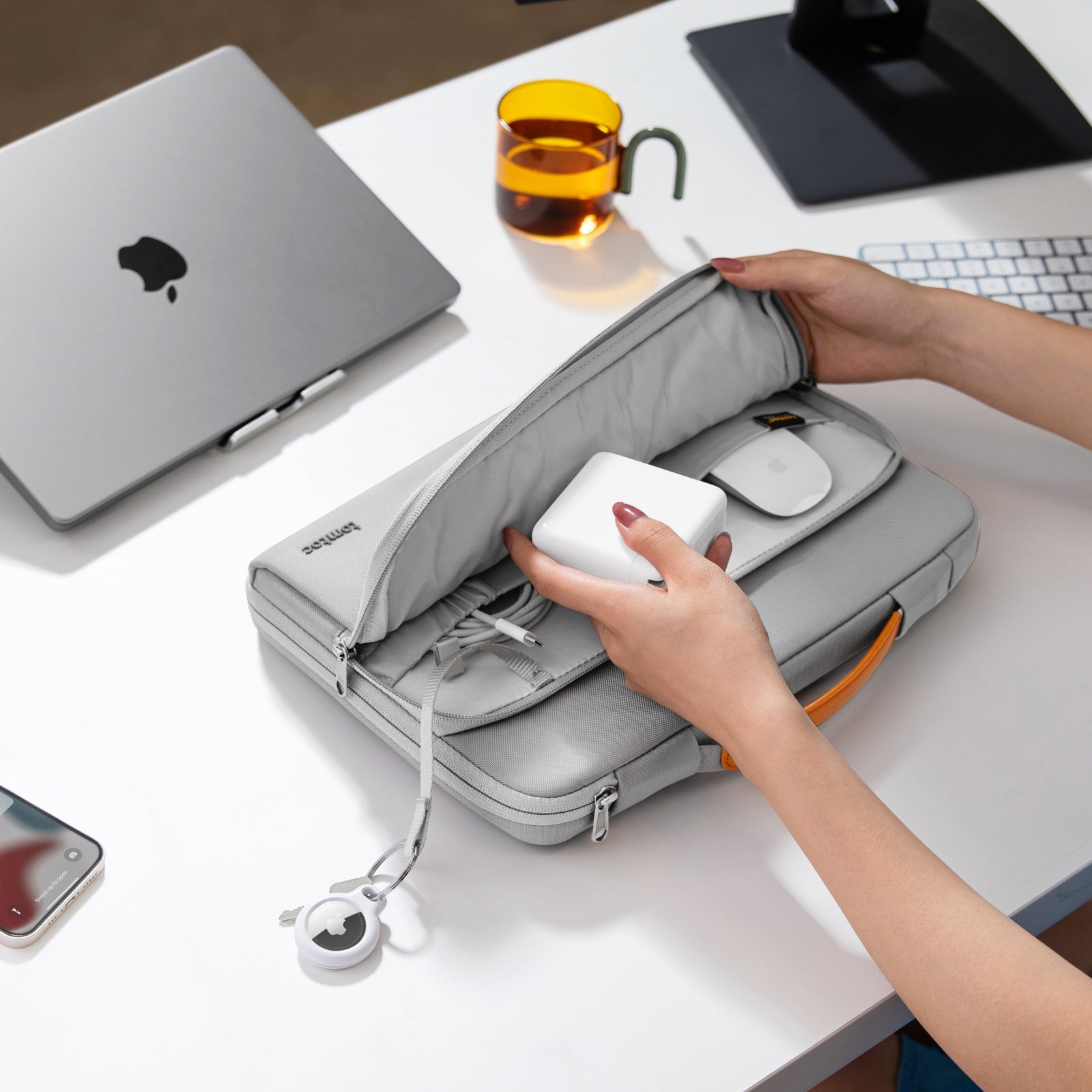 Defender-A14手提電腦袋 適用於16吋MacBook Pro