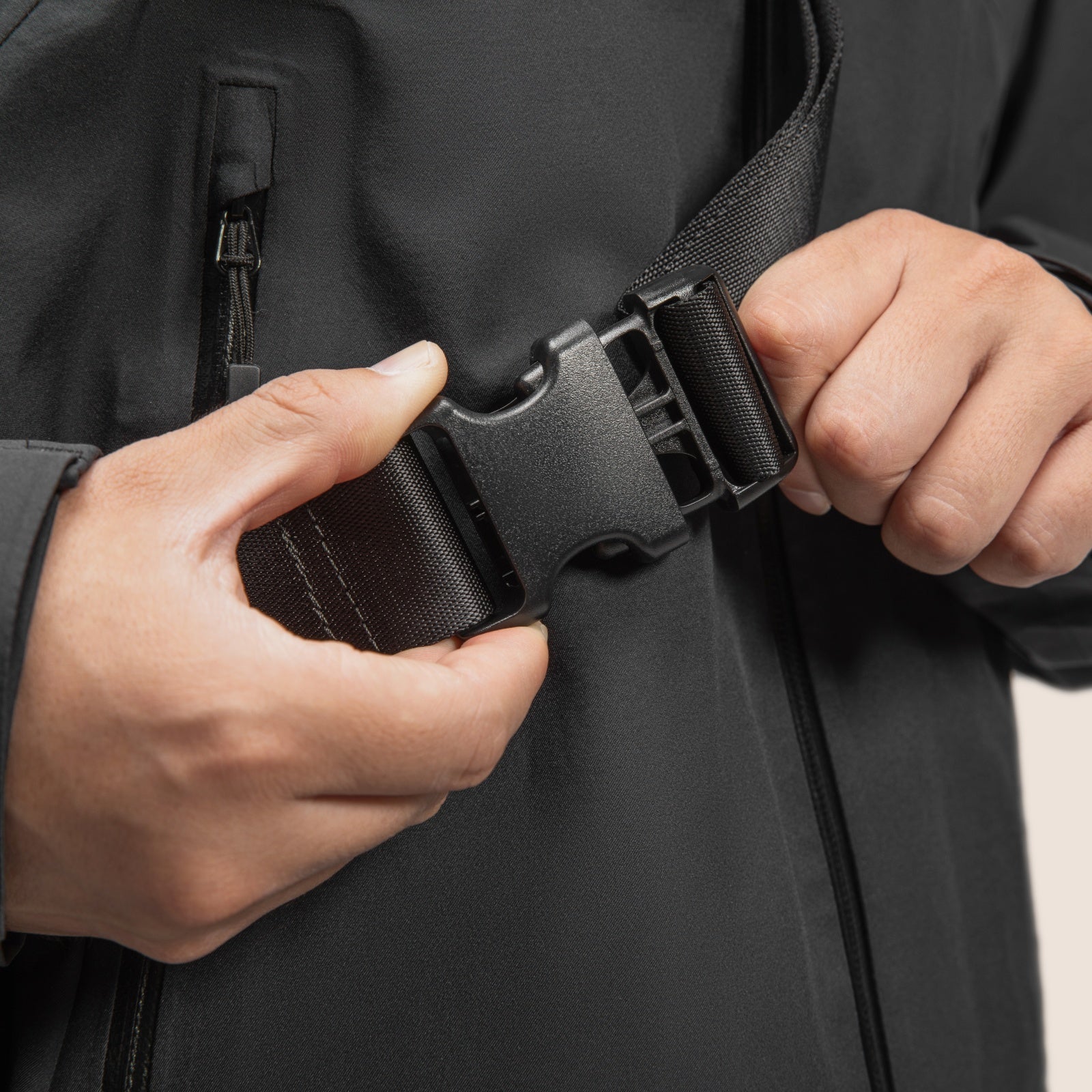 Aviator-T35 X-Pac 斜孭袋 2.5L