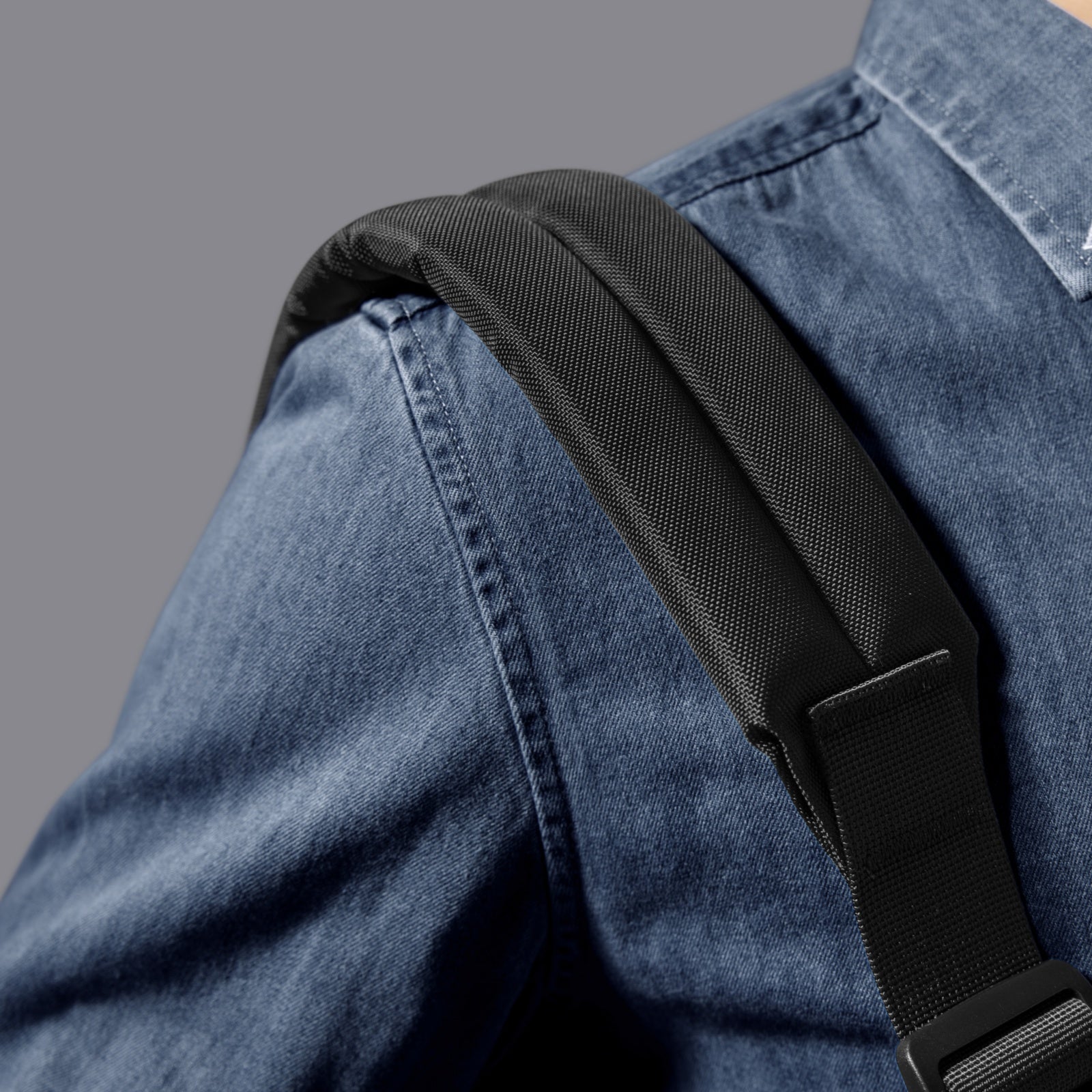 Defender-A40 手提電腦保護袋/斜孭袋 適用於14吋 MacBook Pro