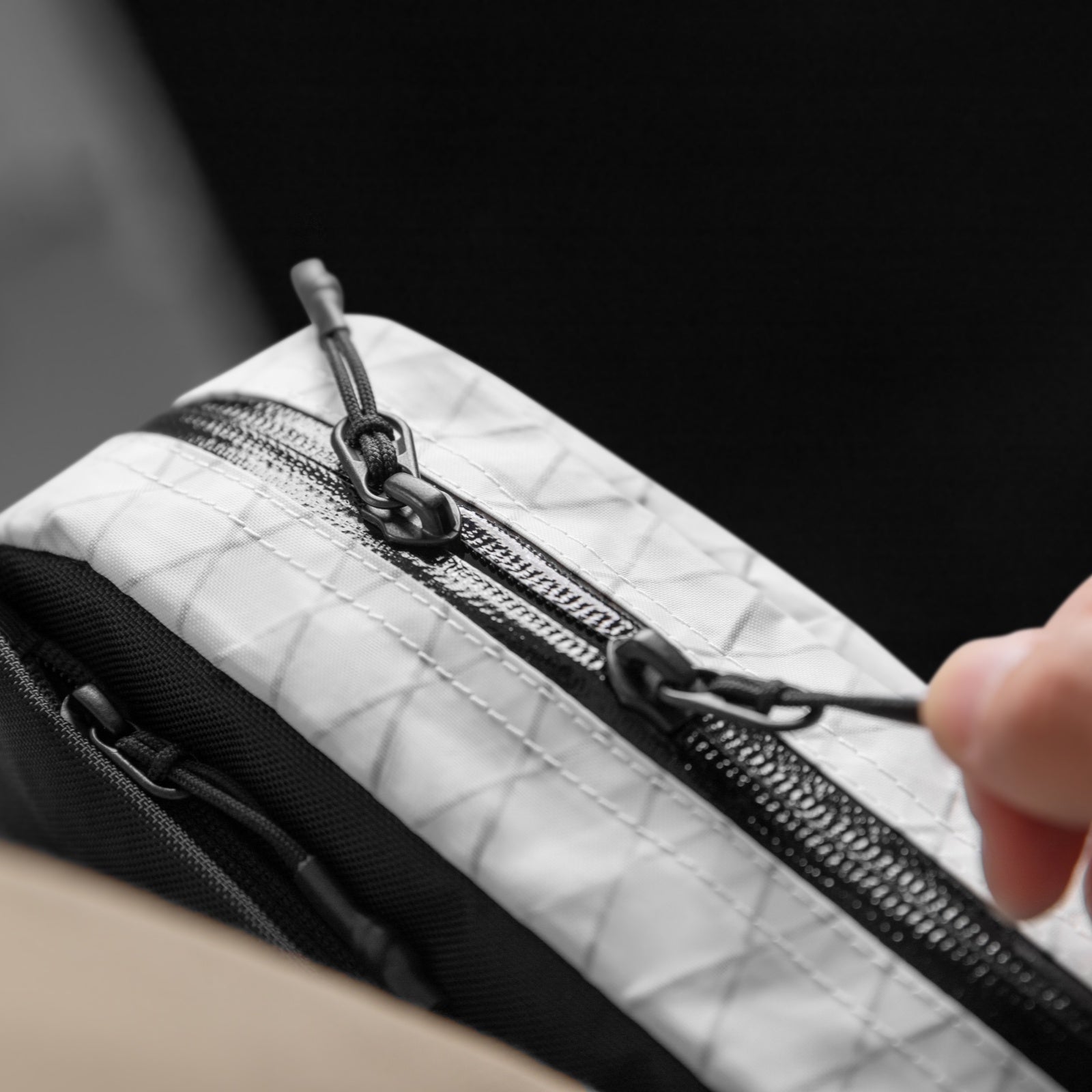 Aviator-T35 X-Pac 斜孭袋 2.5L