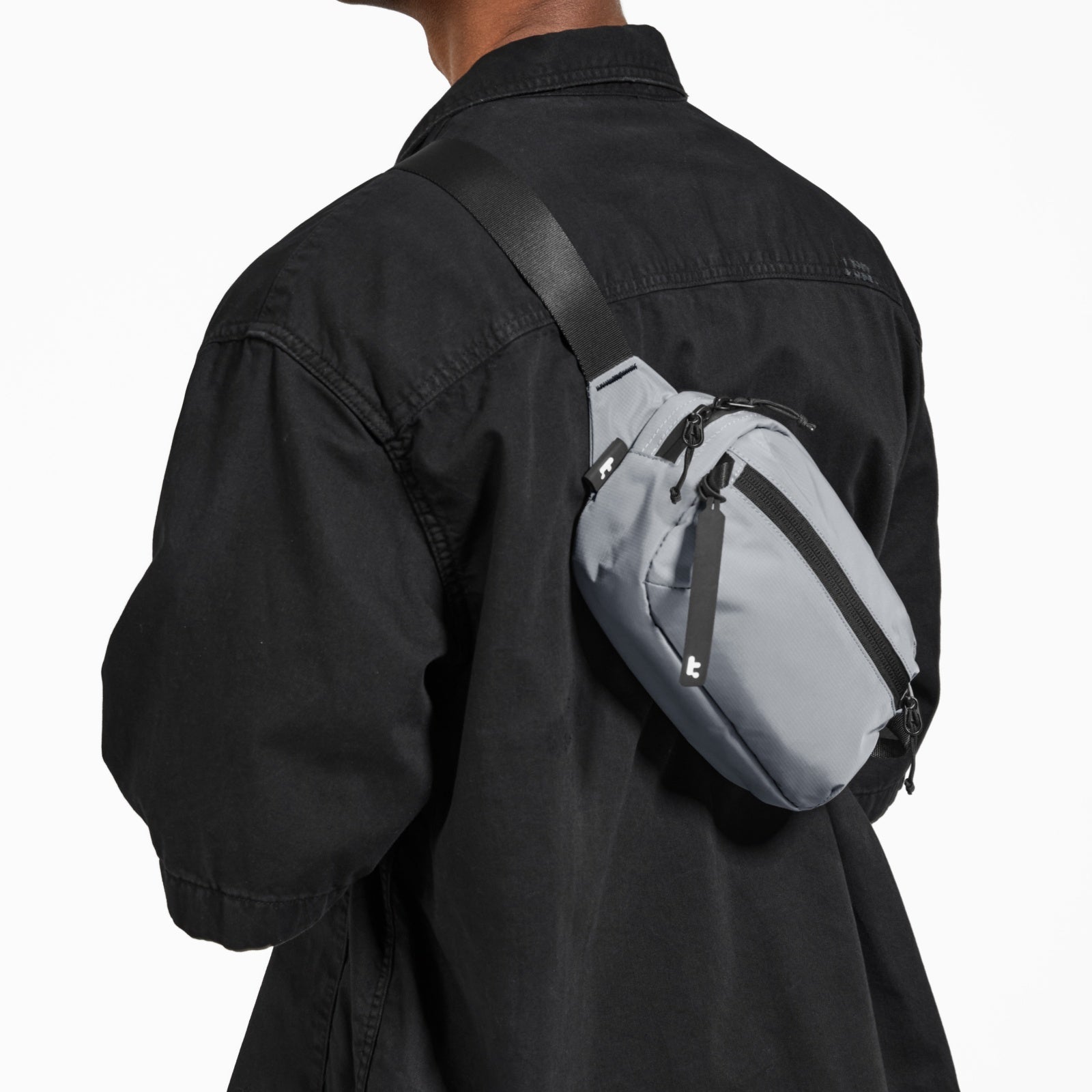 Aviator-T33 飛行家輕量斜孭袋2.5L