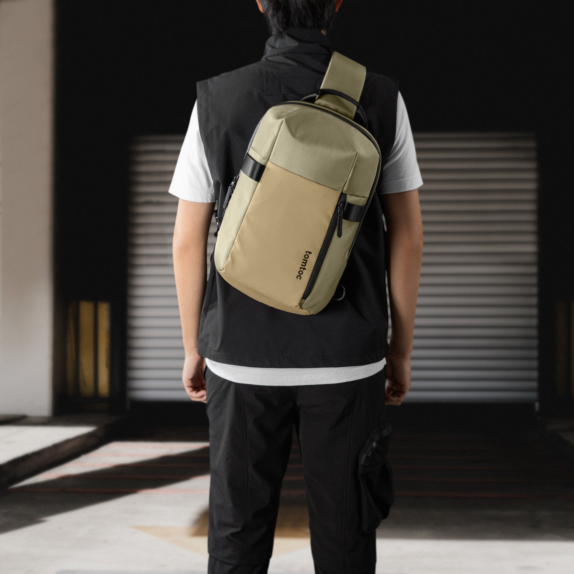 Navigator-T24 都探索斜孭袋 7L M