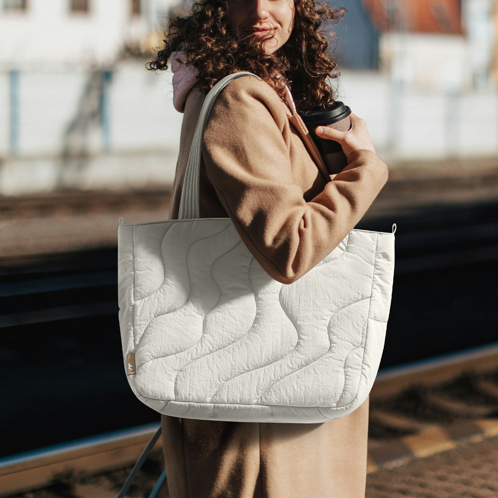 Terra-T38 輕盈手提電腦袋 13.5L