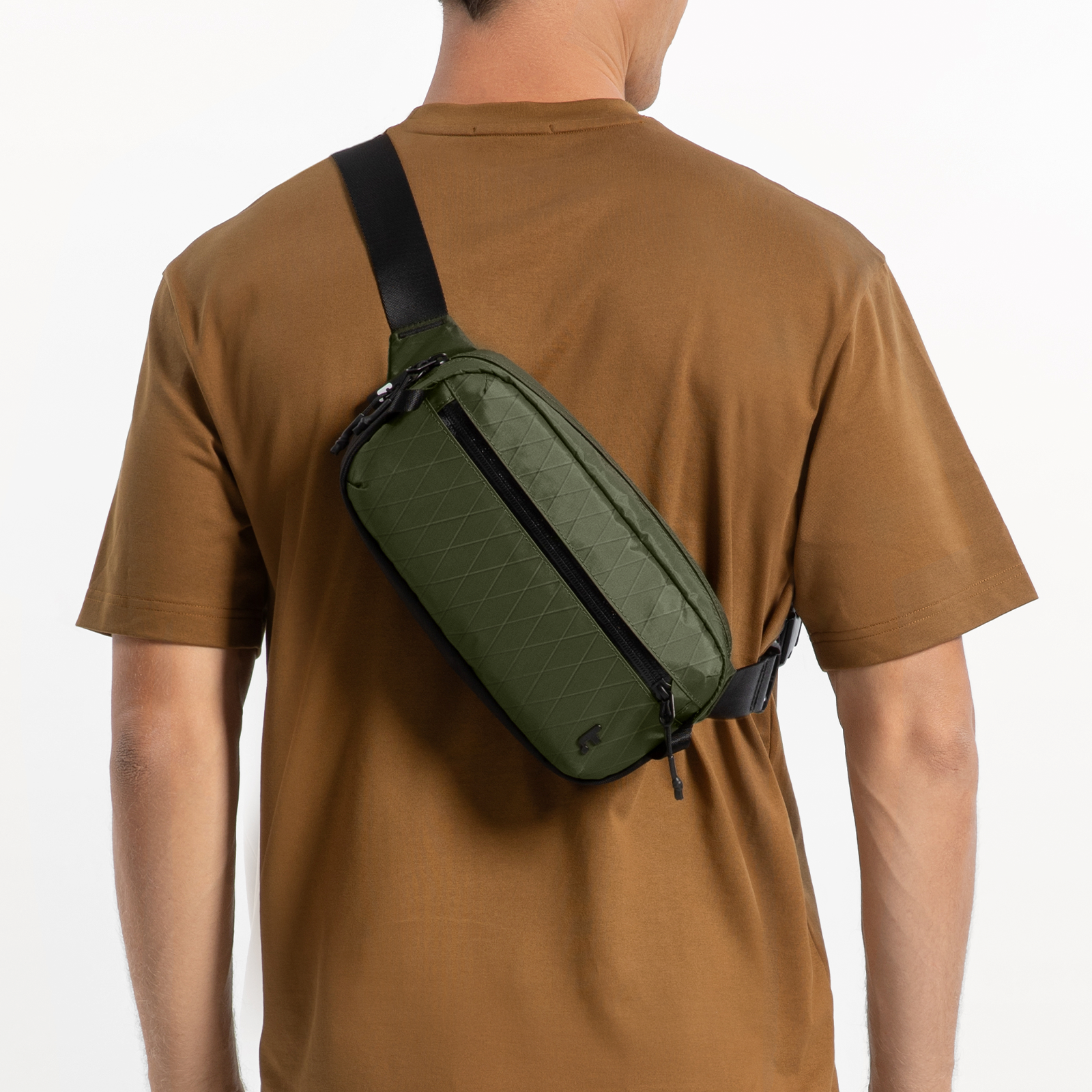 Aviator-T35 X-Pac 斜孭袋 2.5L