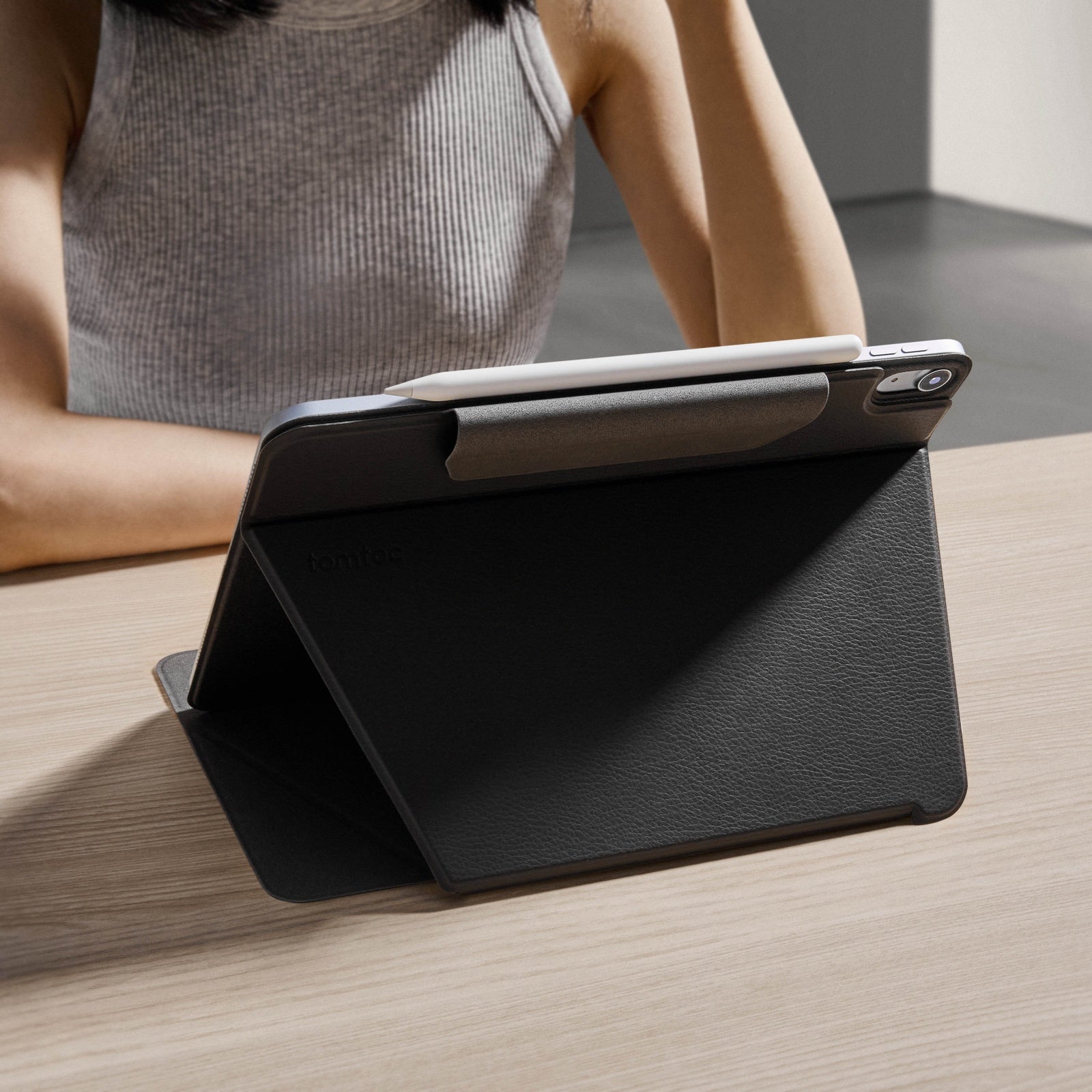 Inspire-B52 可拆卸式平板保護套（適用於13吋iPad Air）