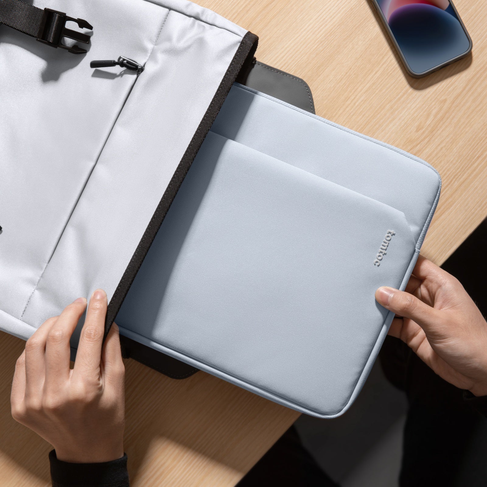 Light-A18電腦袋保護袋 適用於13吋 MacBook Air/Pro