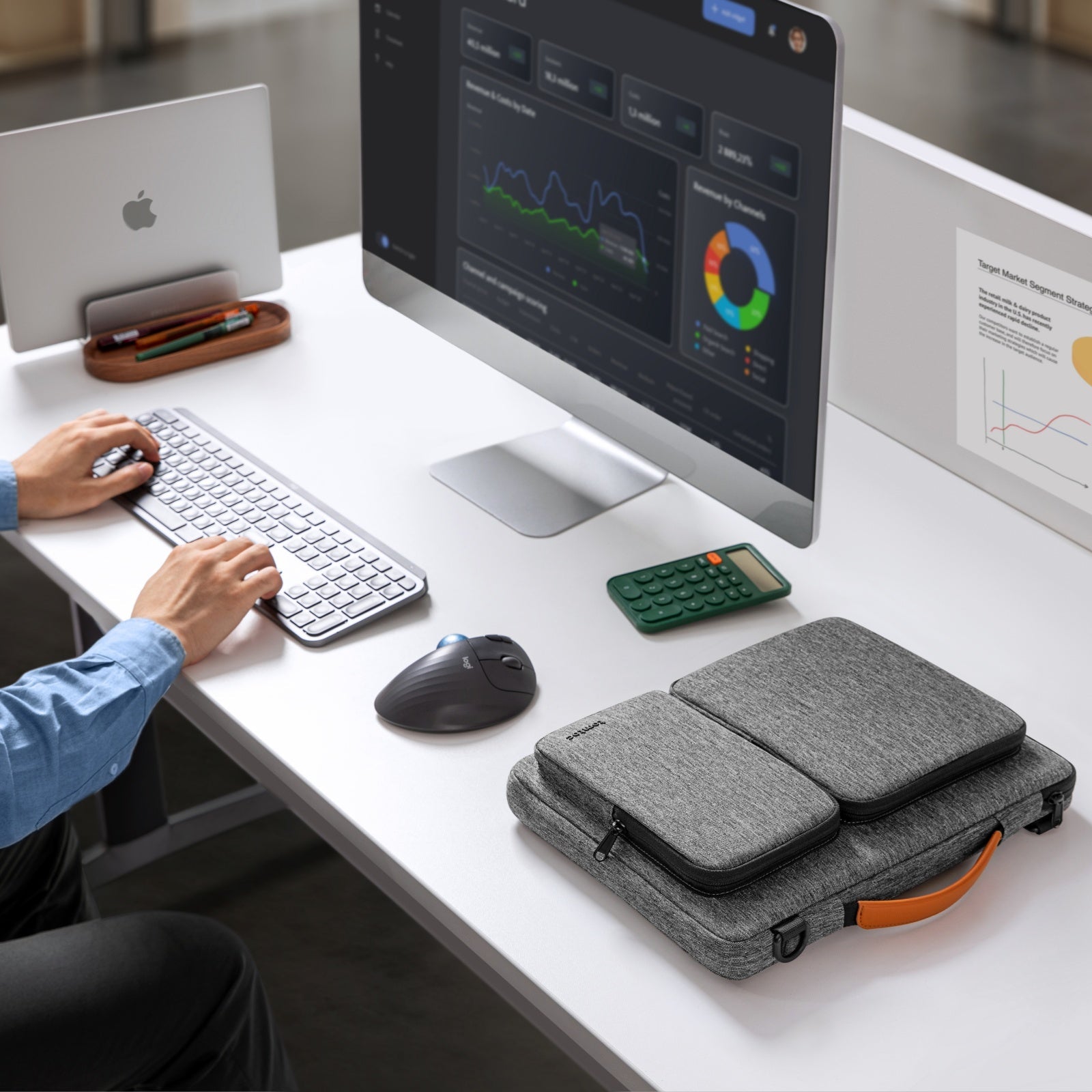 Defender-A42 手提電腦保護袋/斜孭袋 適用於16吋MacBook Pro