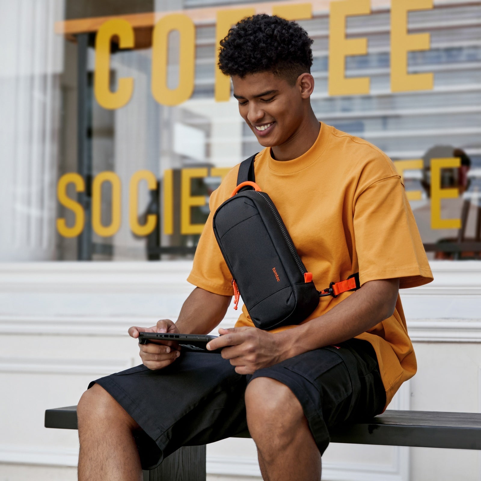 GameOn-G49 Nintendo Switch 2 斜孭袋