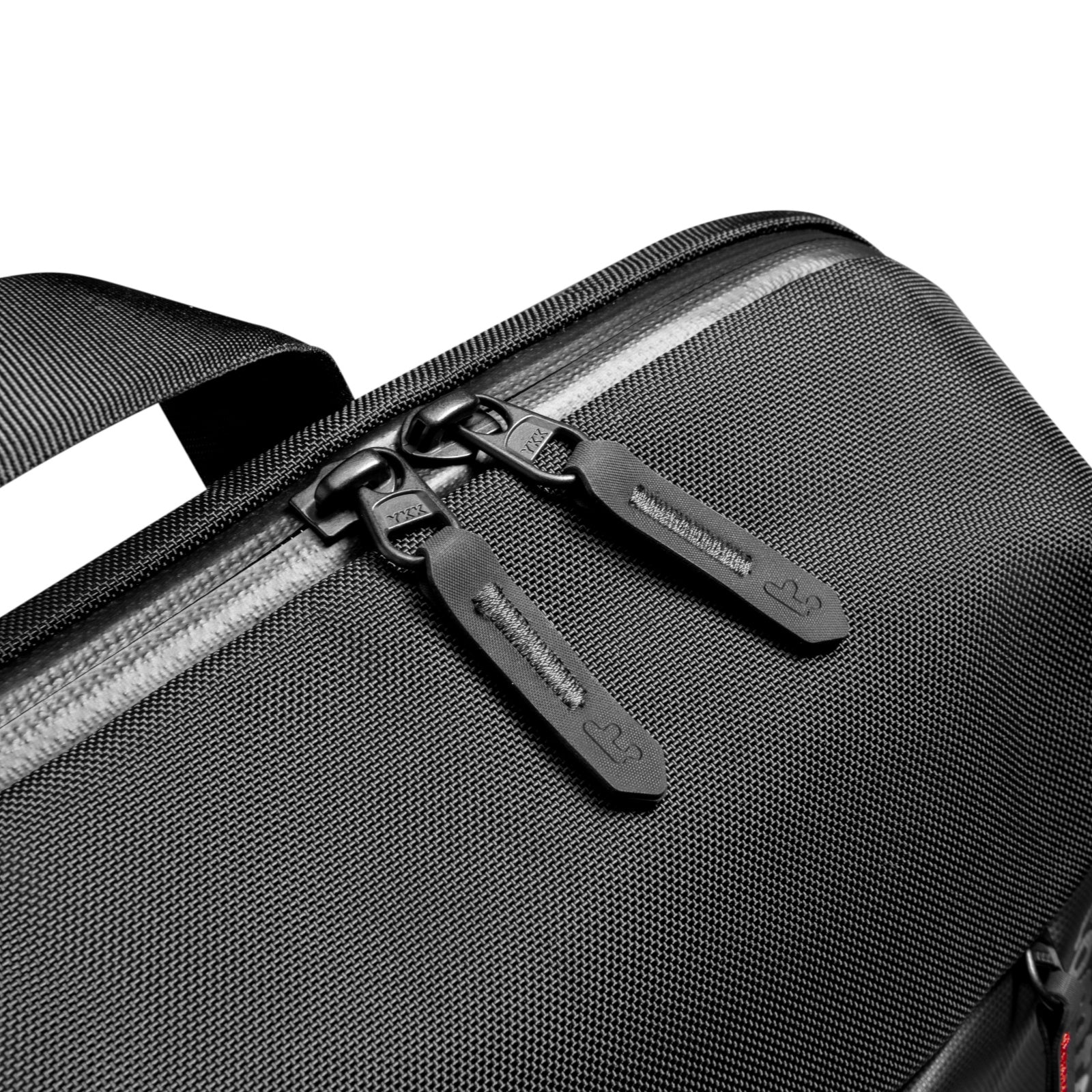 Explorer-T21 斜孭袋 L