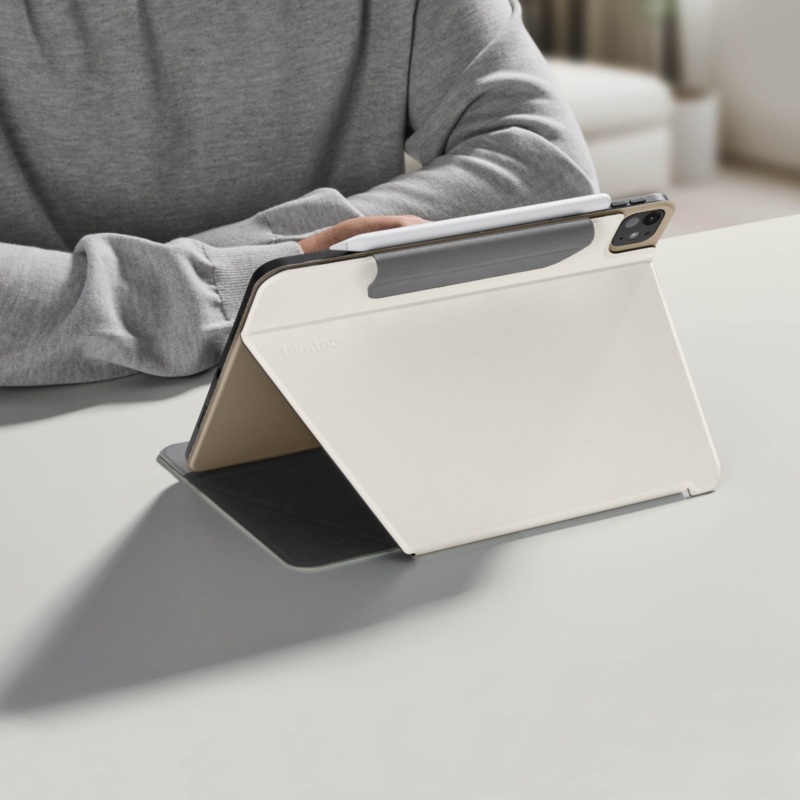 Inspire-B52 可拆卸式平板保護套（適用於13吋iPad Pro）