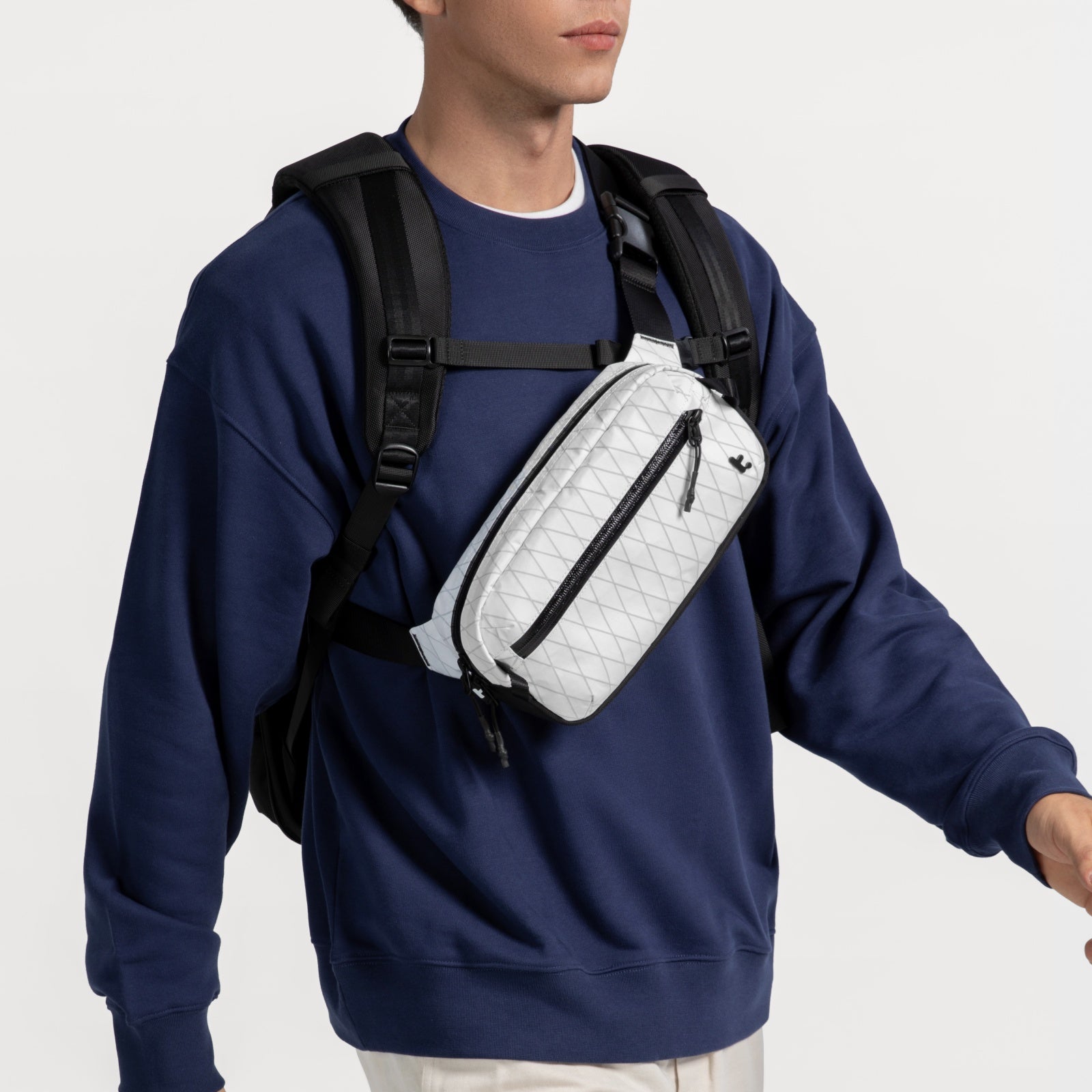 Aviator-T35 X-Pac 斜孭袋 2.5L