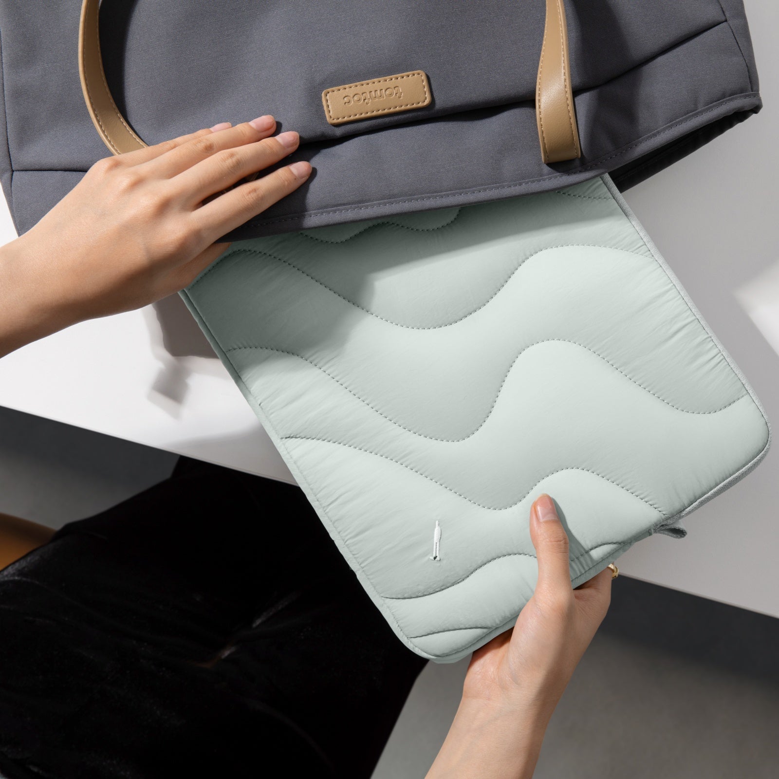 Terra-A27電腦保護袋 適用於16吋 MacBook Pro