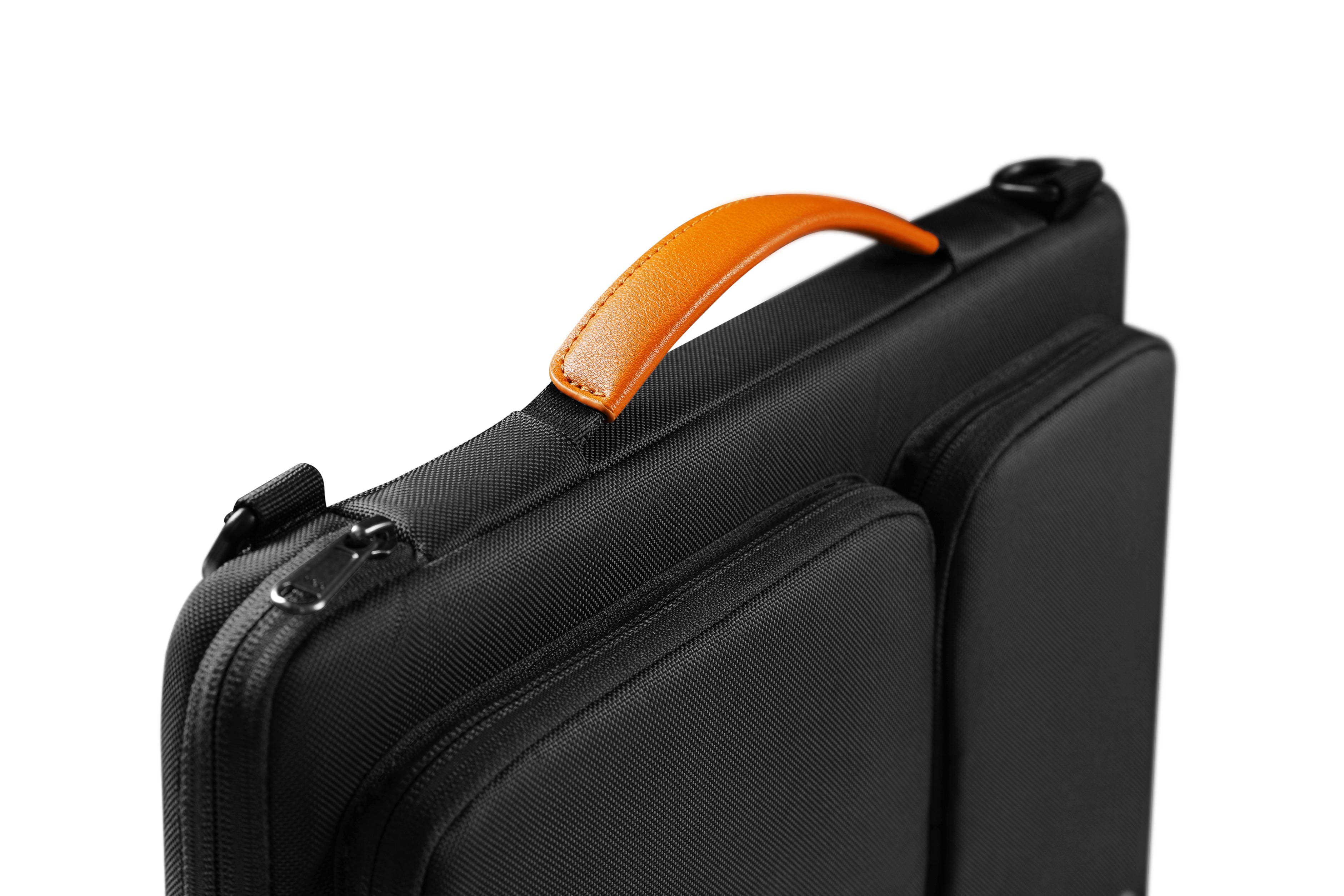 tomtoc Defender-A42 筆記型電腦肩背包（適用於 14 吋 MacBook Pro)(A42D3D1)