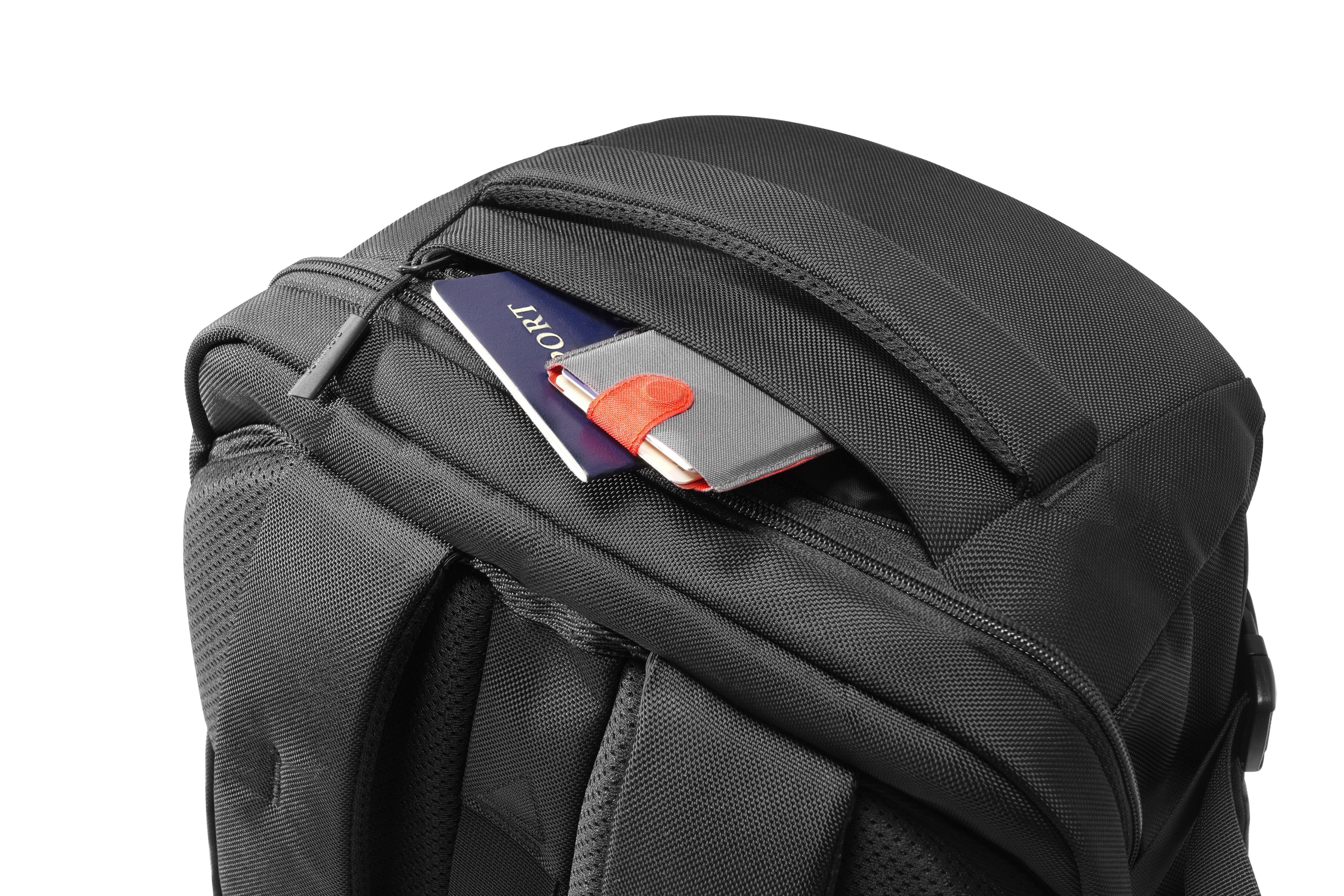 トムトック tomtoc Navigator-T66トラベルバックパック 大容量 tomtoc 40L Backpack - Flight Approved, Water-resistant
