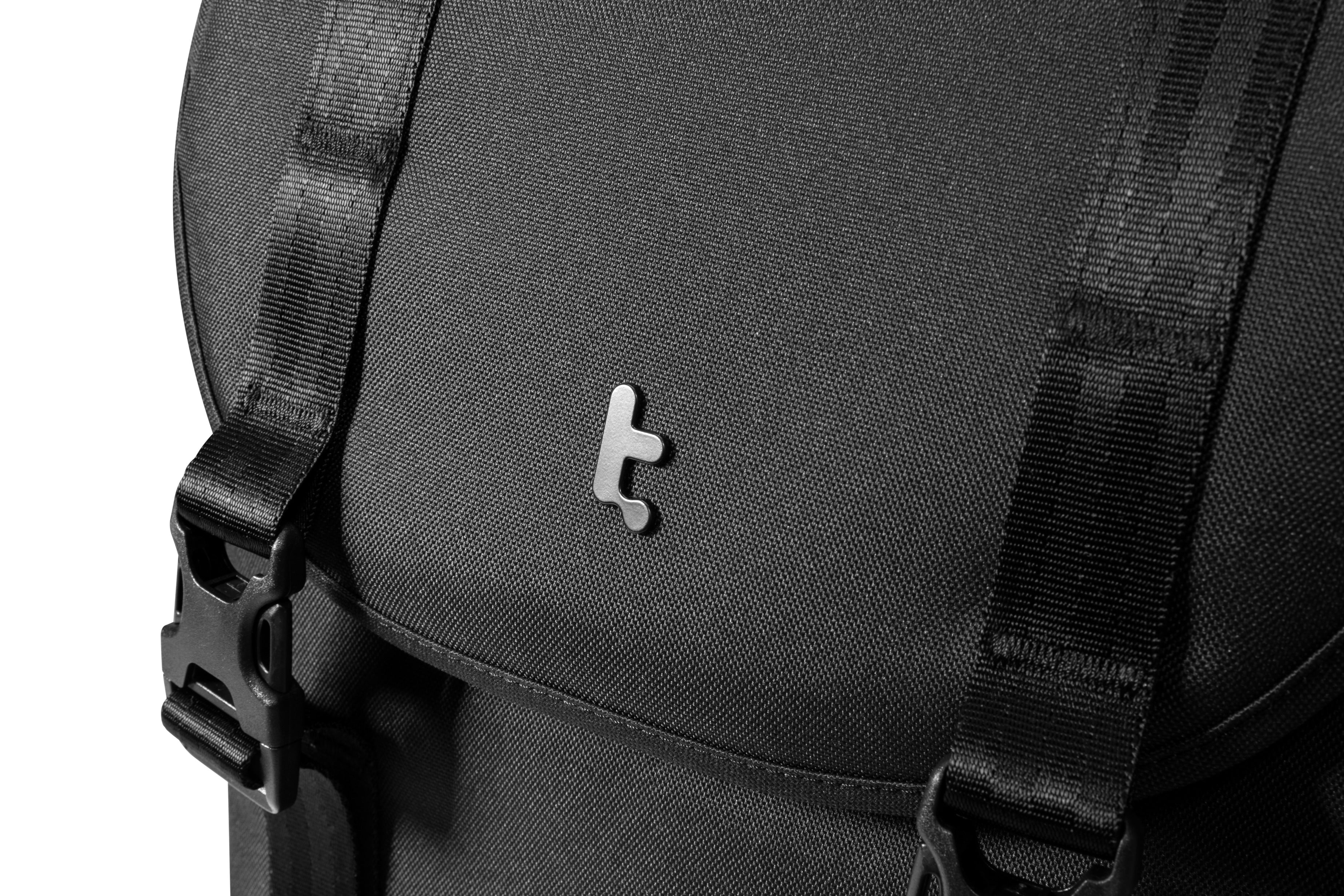 tomtoc Vintpack-TA1 城市漫行雙肩包 15.6吋/22L 經典黑 TA1M1D2
