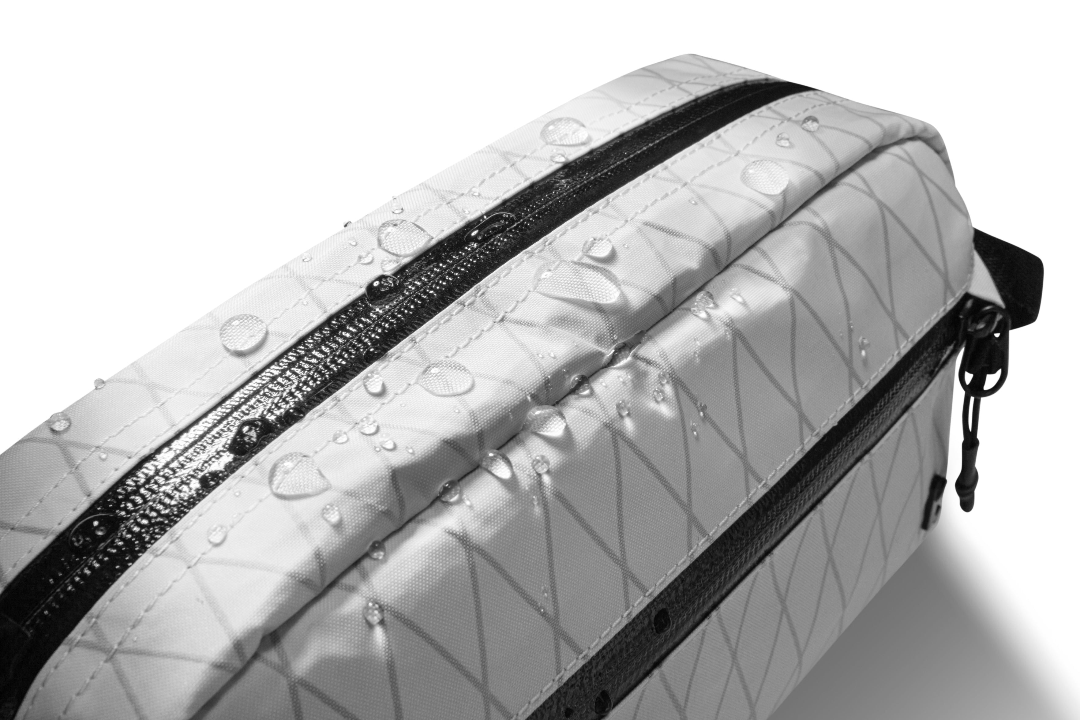 tomtoc Aviator-T35 Chest Bag 3.5L (Black,Khaki,White,Green,Mulberry)