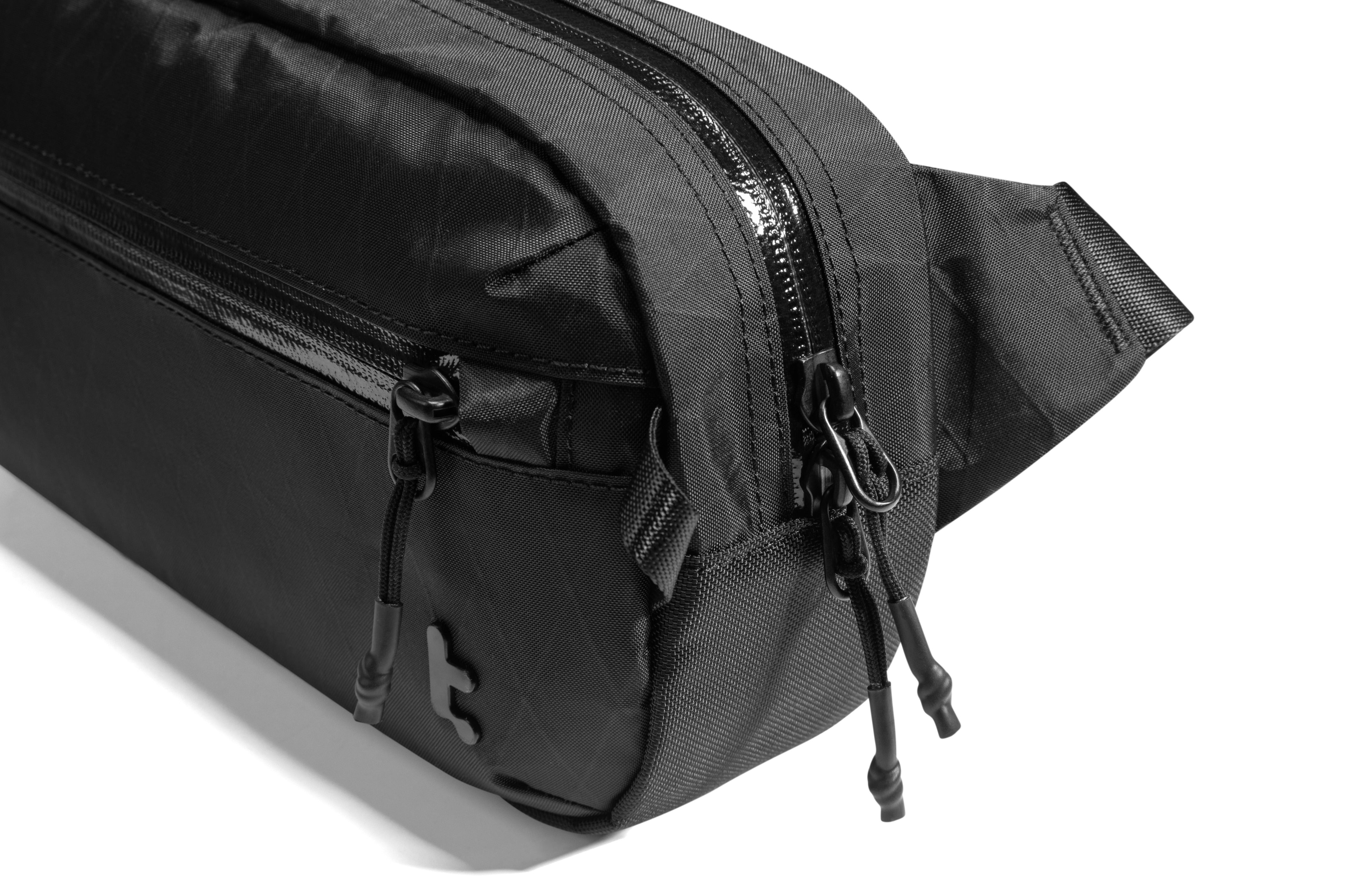 tomtoc Aviator-T35 Chest Bag 3.5L (Black,Khaki,White,Green,Mulberry)