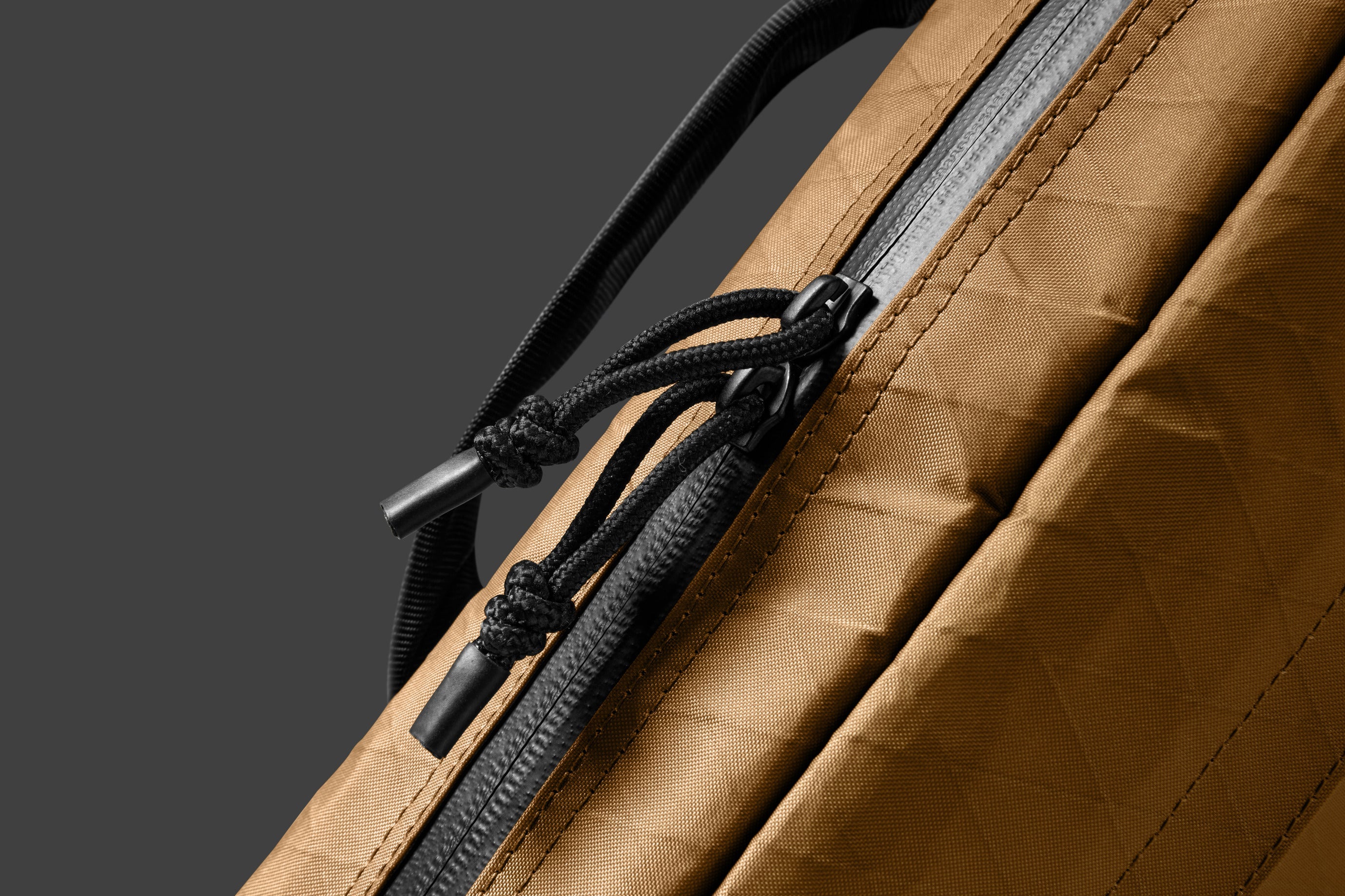 tomtoc Wander-T26 X-Pac 循跡探索斜背包 Steam Deck /5.5L (Black, Brown,Blue)