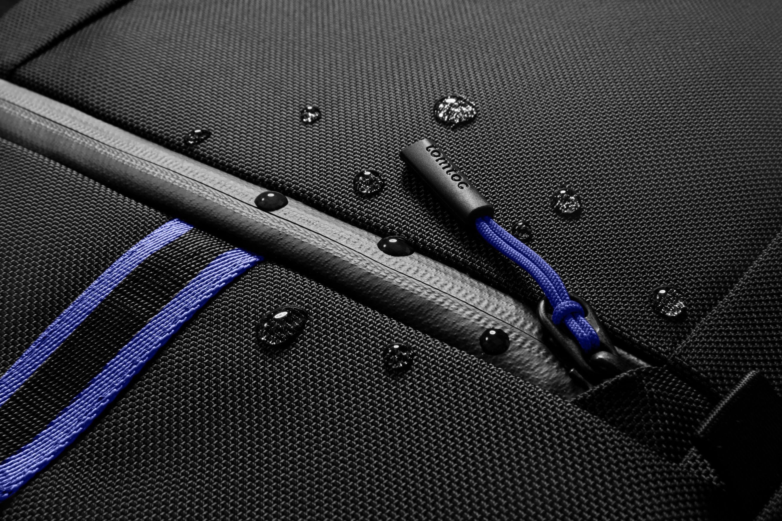 tomtoc x 國際米蘭 FCIM-T61 捲口穿行雙肩包 15.6吋/17L-20L 馳騁黑 T61M1D1GM