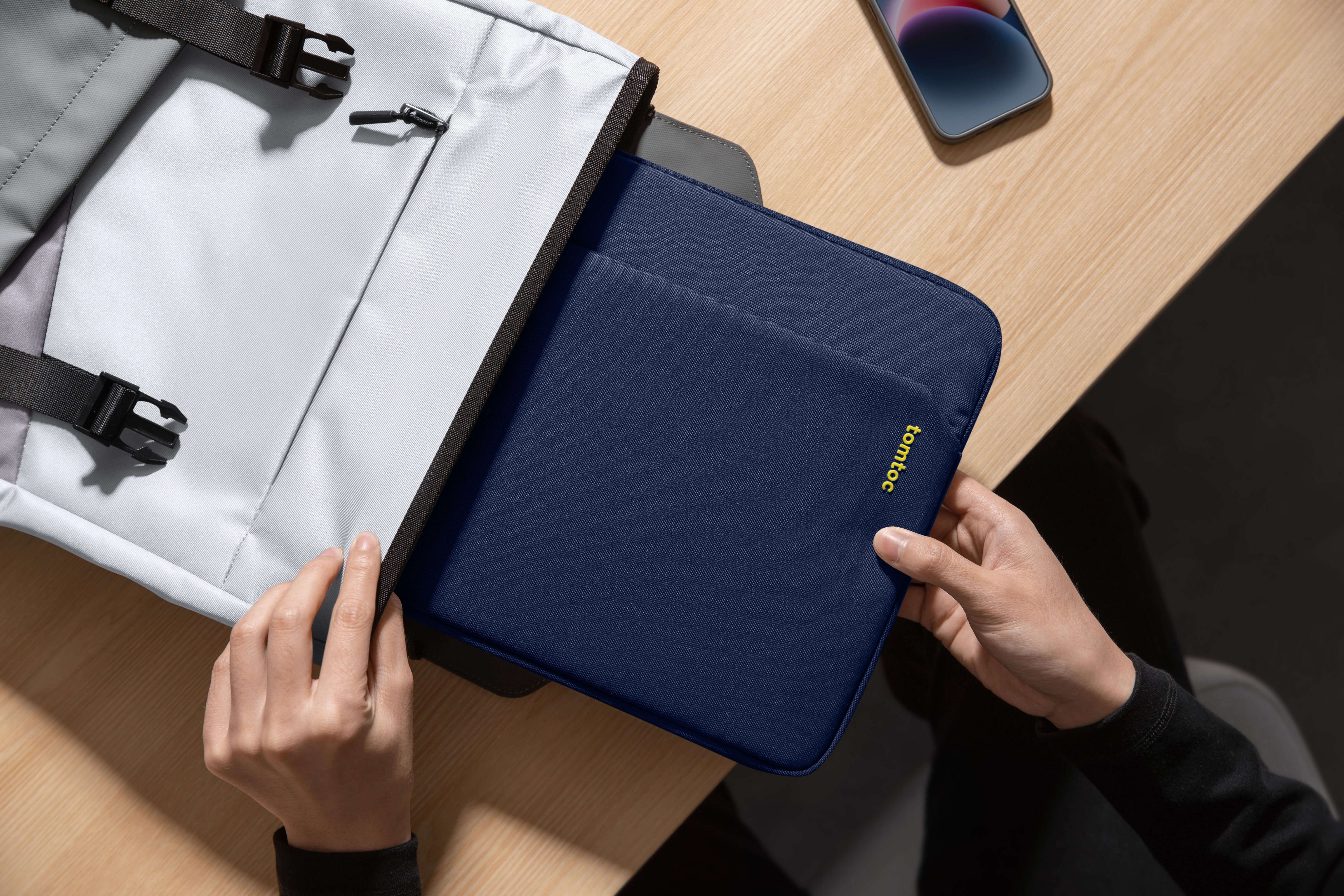 tomtoc Light-A18 筆記型電腦保護套（適用於 14 吋 MacBook Pro） A18D2B2