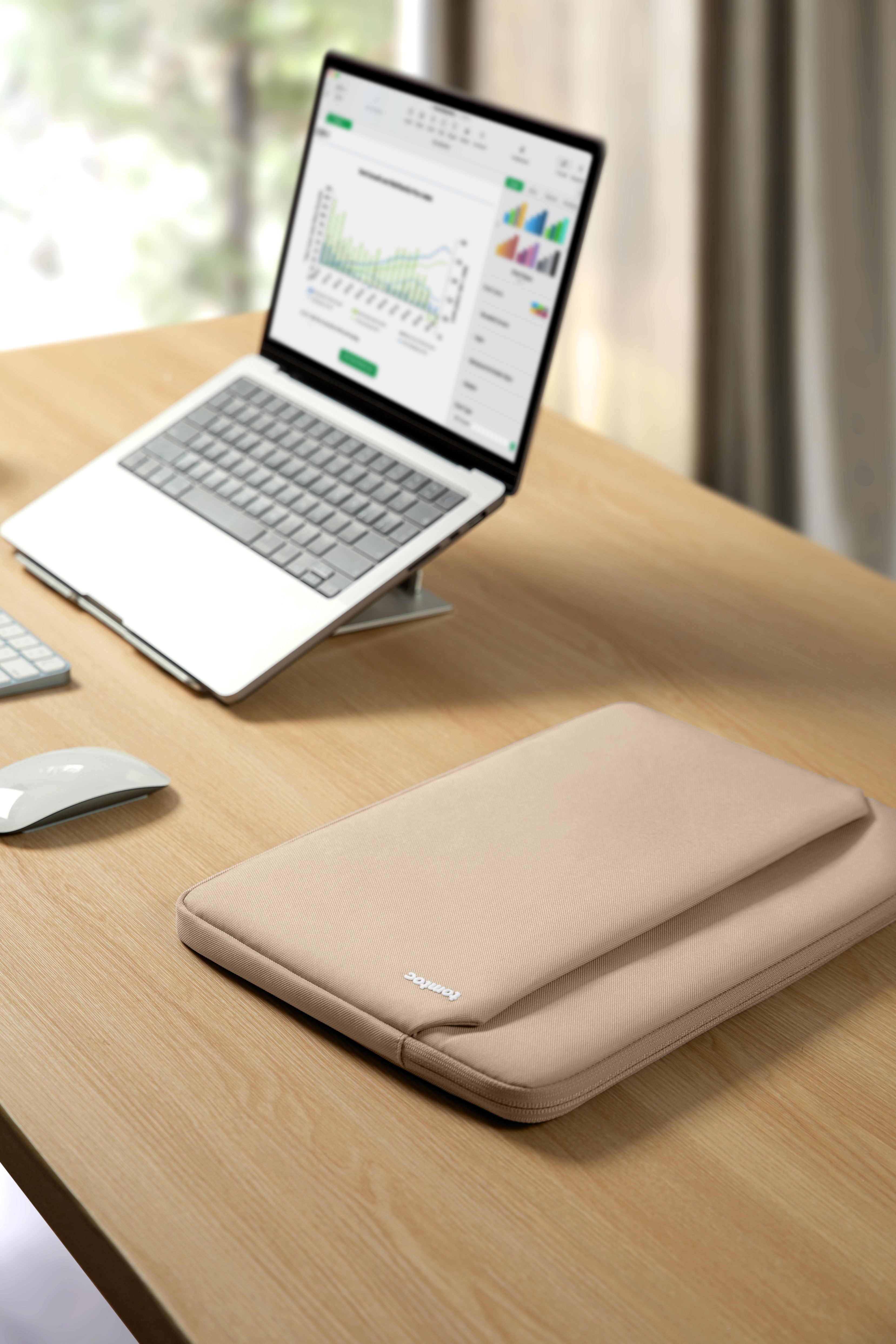 tomtoc Light-A18輕巧幾何內膽包13寸 孤丘沙A18C2K3