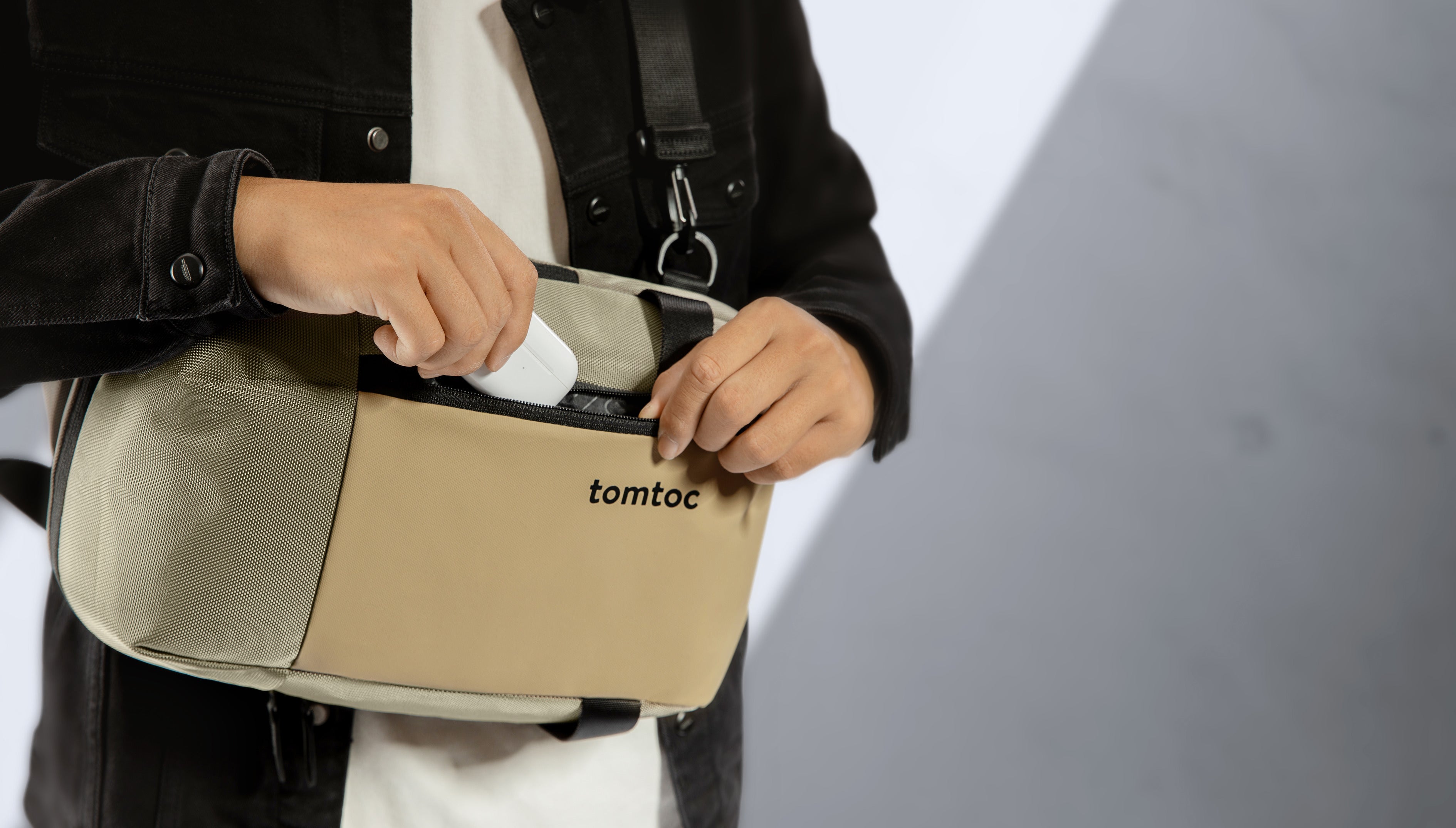 tomtoc Navigator-T24 城市探索斜背包 11吋/5L 山林棕 T24S1K1